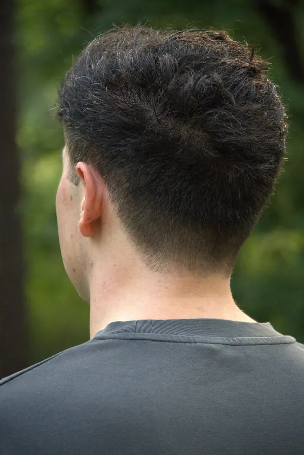 Men's clipper cut, back view
