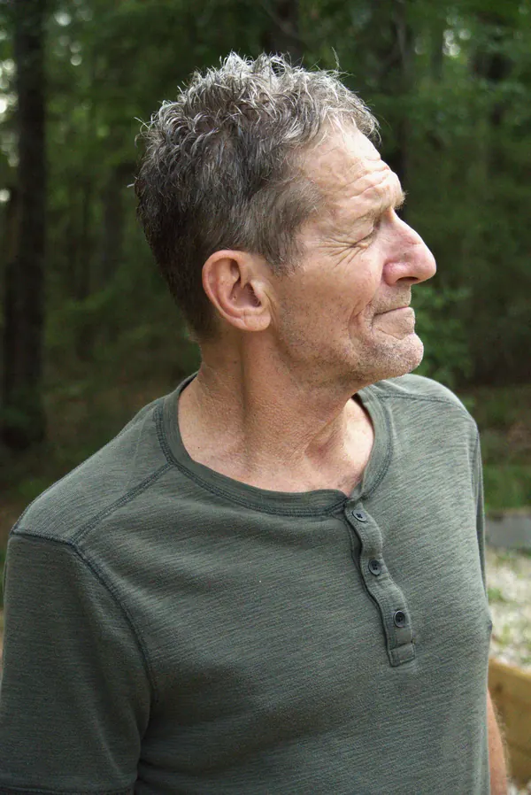 Men's haircut, side view